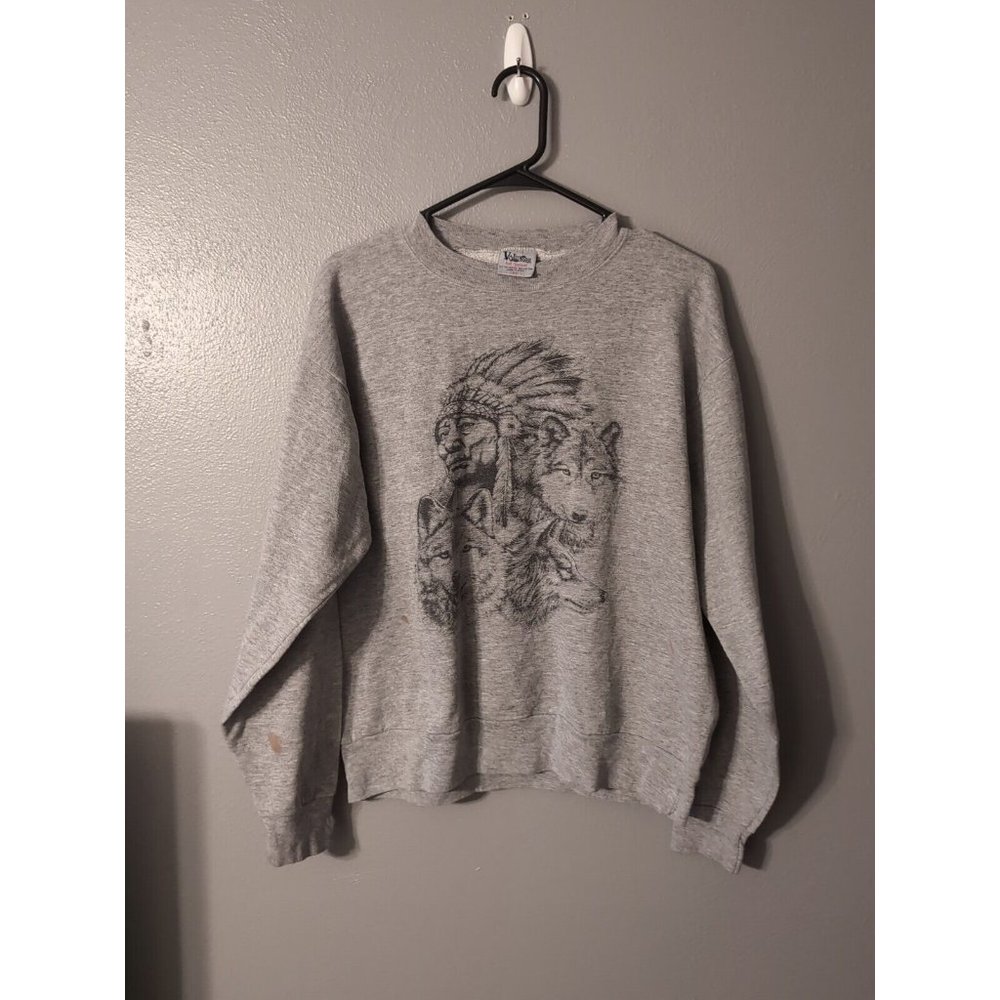 Volunteer Knit Apparel Gray Sweatshirt Vintage Size M Wolves Native American